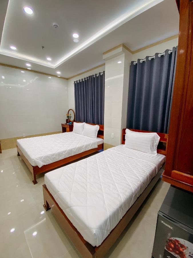 Khach San A68 Hotel Long My Bagian luar foto
