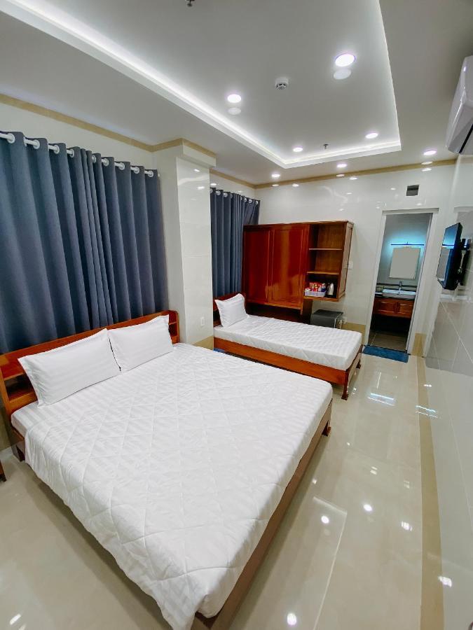 Khach San A68 Hotel Long My Bagian luar foto